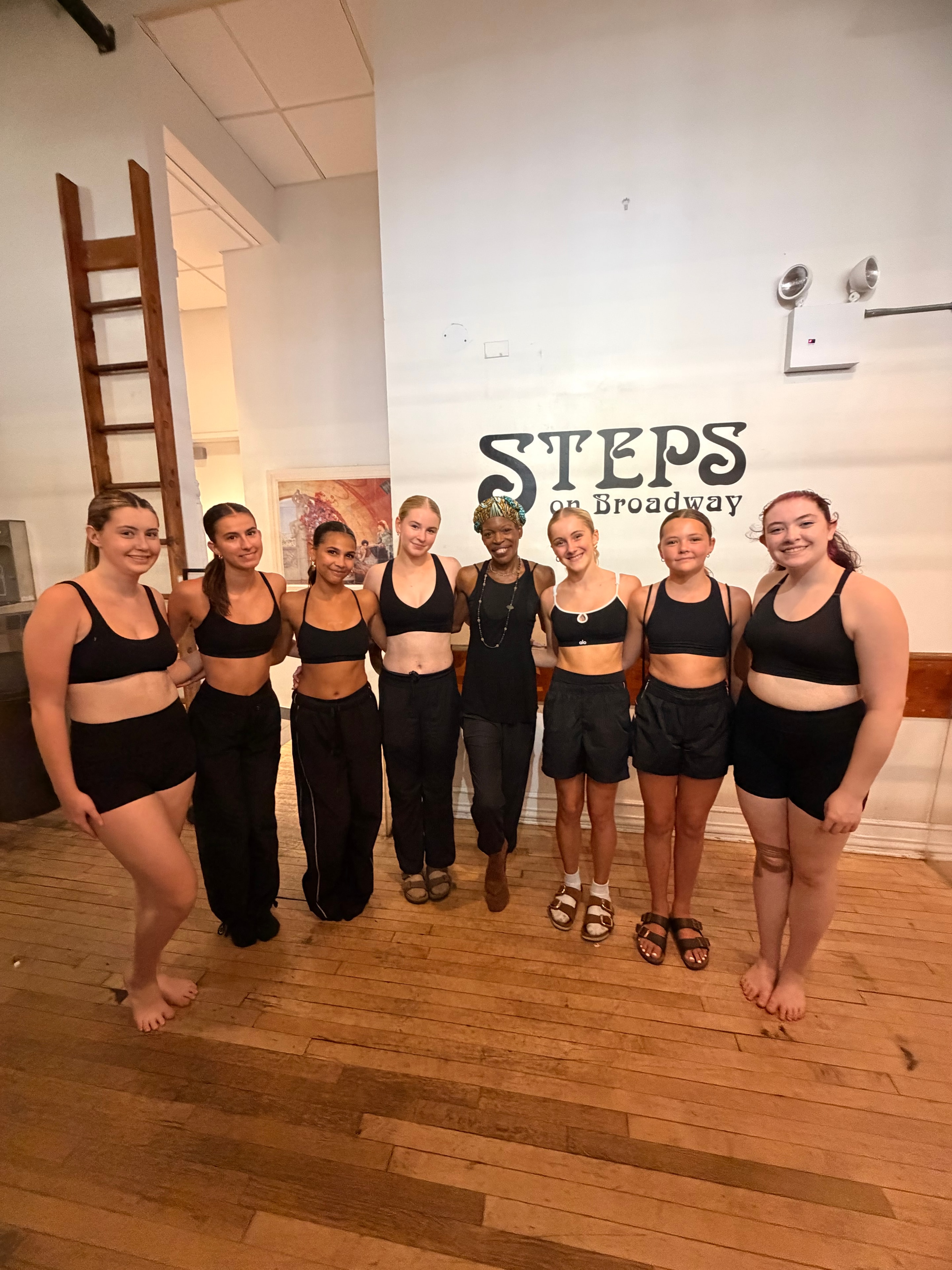 Teen dancers at Steps on Broadway